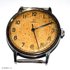 Reloj Omega antes de su intervención en el taller de restauración