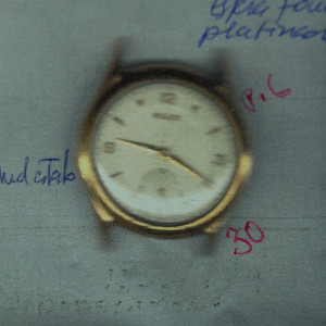Mulco-Reparar-reloj-antiguo-vintage-cuerda-manual_00